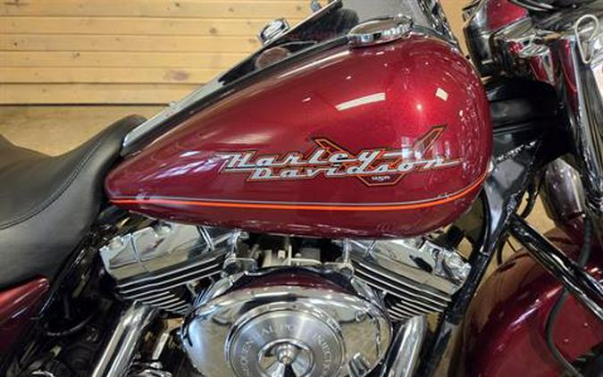 2001 Harley-Davidson FLHRCI Road King® Classic