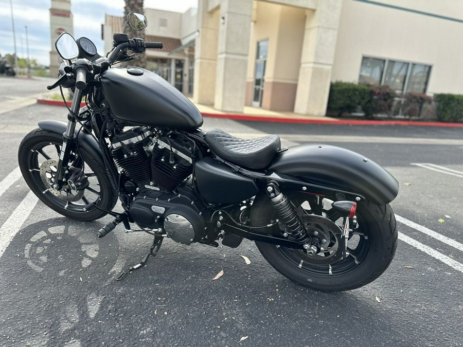 2018 Harley-Davidson® XL883N - Sportster® Iron 883™