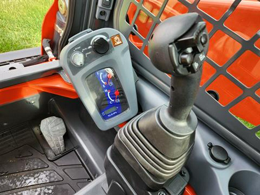 2024 Kubota SSV65