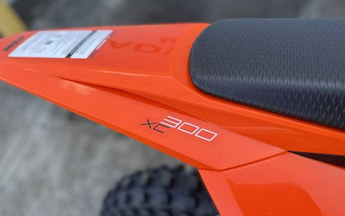 2025 KTM XC 300
