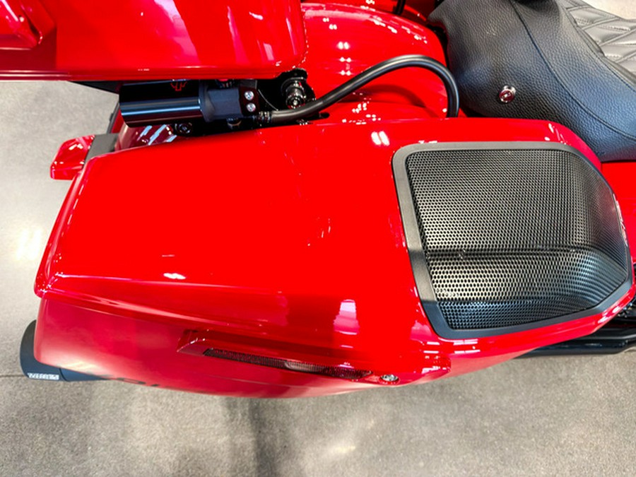 2025 Harley-Davidson FLTRXSTSE - CVO Road Glide ST