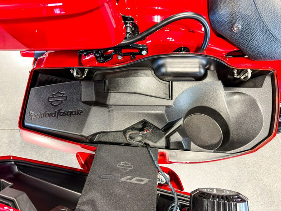 2025 Harley-Davidson FLTRXSTSE - CVO Road Glide ST