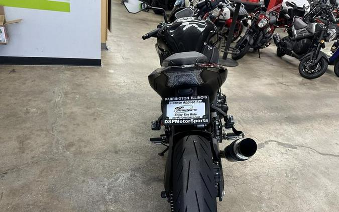 2024 Kawasaki Z900 ABS Metallic Spark Black/Metallic Matte Dark Gray