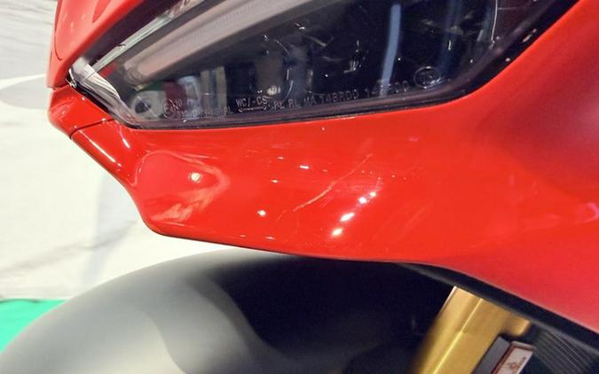2025 Ducati Panigale V2 S