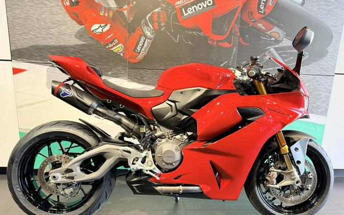 2025 Ducati Panigale V2 S