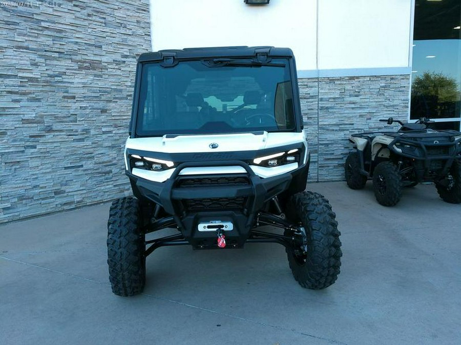 2026 Can-Am® Defender MAX Limited HD11