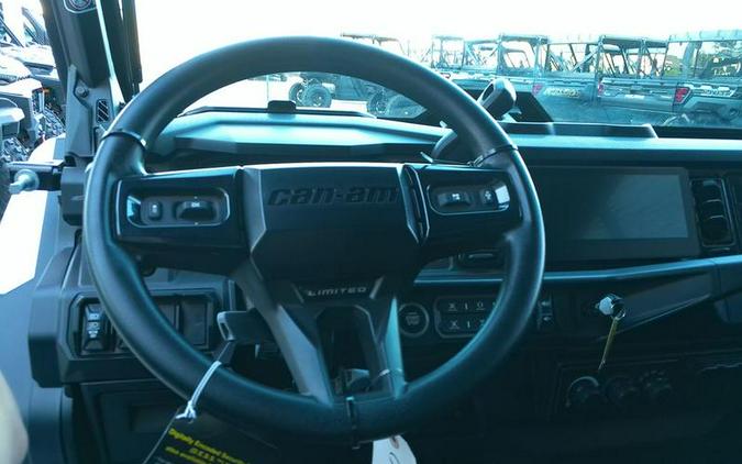 2026 Can-Am® Defender MAX Limited HD11