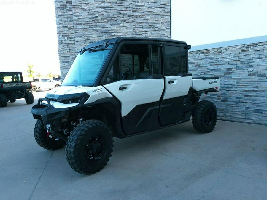 2026 Can-Am® Defender MAX Limited HD11