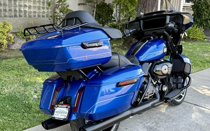 FLHXU 2025 Street Glide™ Ultra