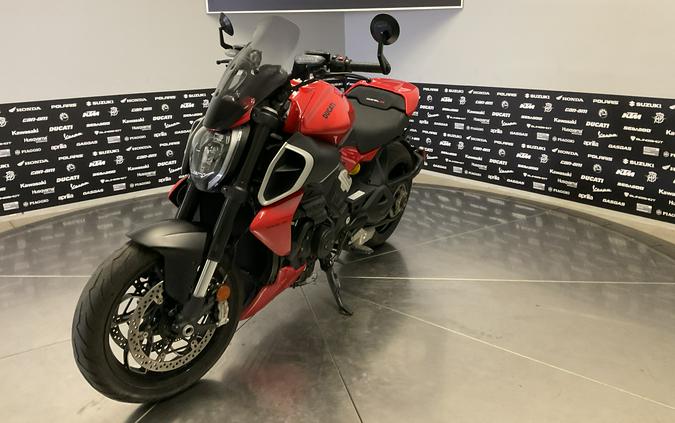 2023 DUCATI DIAVEL V4 - 15827U