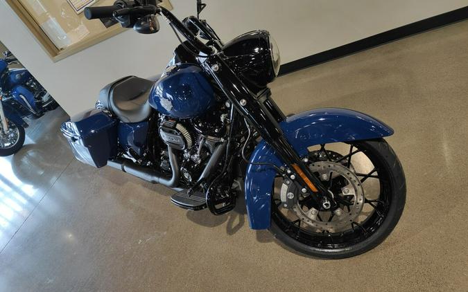 2023 Harley-Davidson Road King Special Bright Billiard Blue