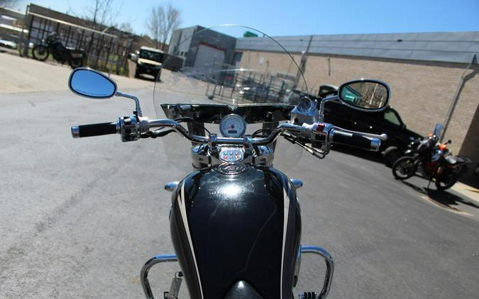 2004 Victory Motorcycles® KINGPIN