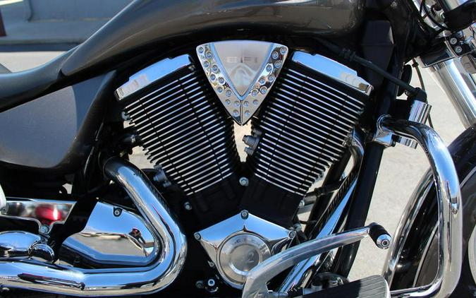 2004 Victory Motorcycles® KINGPIN