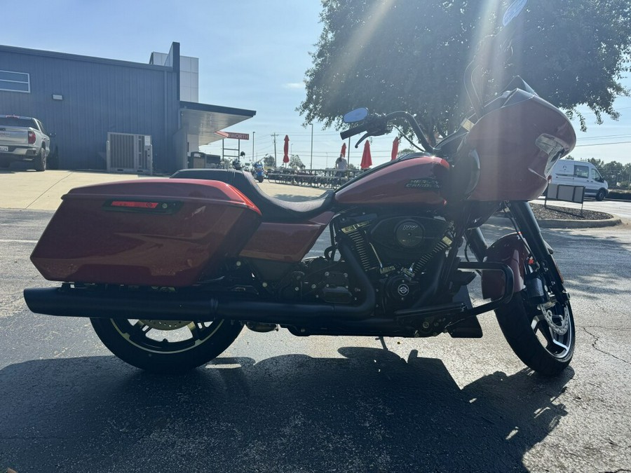 FLTRX 2024 Road Glide™