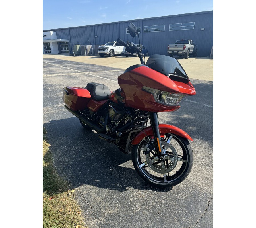 FLTRX 2024 Road Glide™