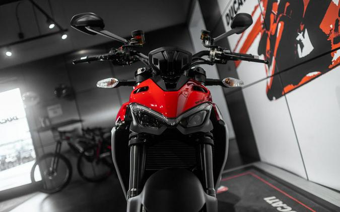 2023 Ducati Streetfighter V2 Ducati Red