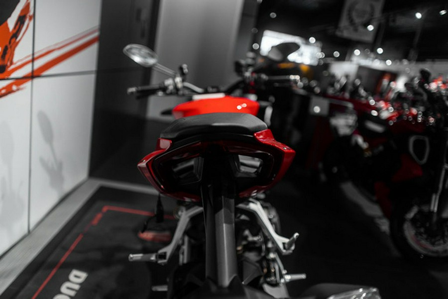 2023 Ducati Streetfighter V2 Ducati Red