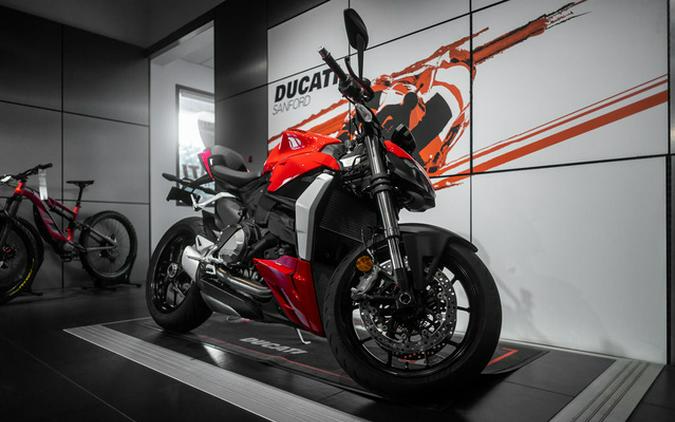 2023 Ducati Streetfighter V2 Ducati Red