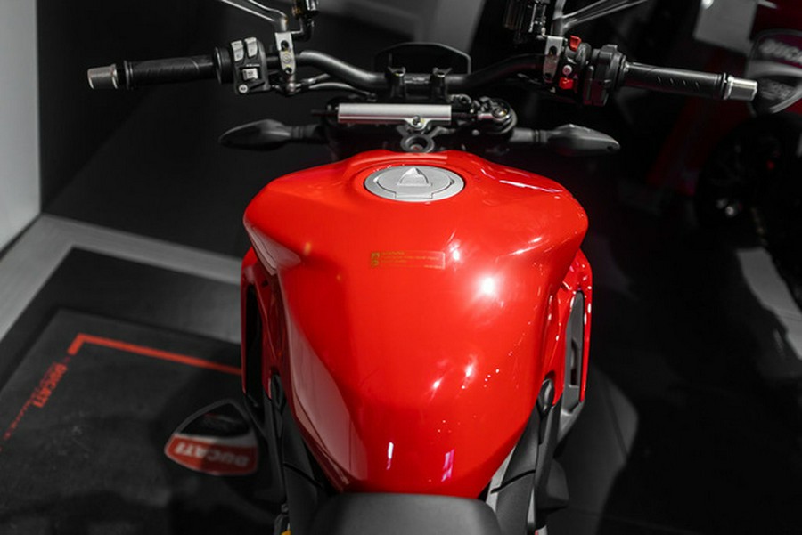 2023 Ducati Streetfighter V2 Ducati Red