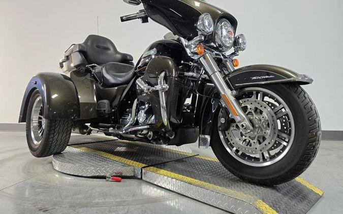 2020 Harley-Davidson® FLHTCUTG - Tri Glide® Ultra