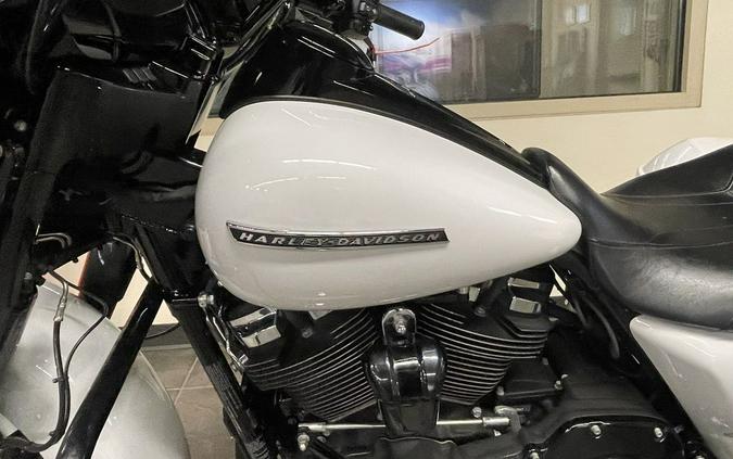 2020 Harley-Davidson® FLHXS - Street Glide® Special