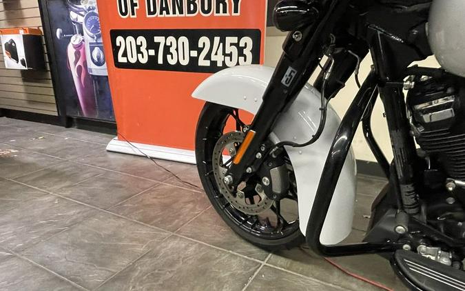 2020 Harley-Davidson® FLHXS - Street Glide® Special