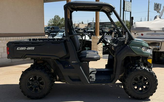 2025 CAN-AM SSV DEF DPS 62 HD9 GN 25