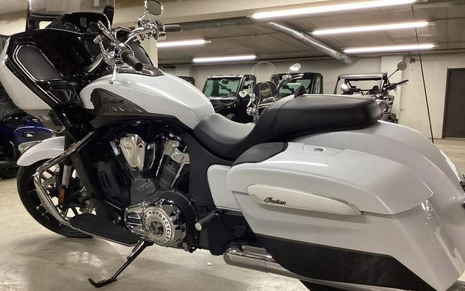 2024 Indian Motorcycle® Challenger® Limited with PowerBand Audio Package Ghost White Metallic