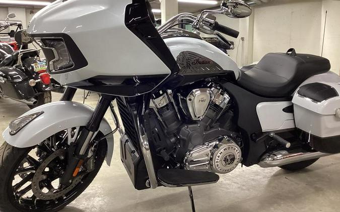 2024 Indian Motorcycle® Challenger® Limited with PowerBand Audio Package Ghost White Metallic