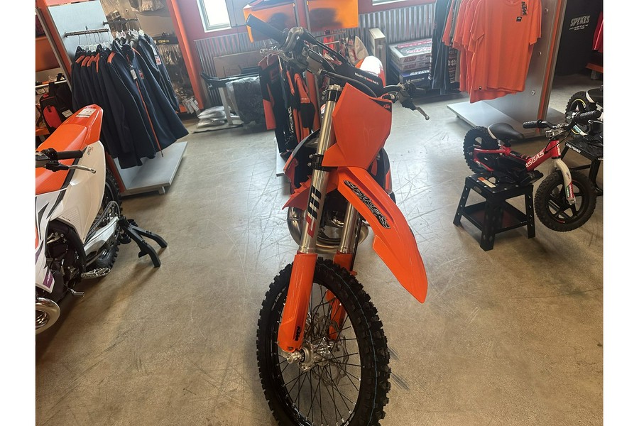 2025 KTM 300 SX