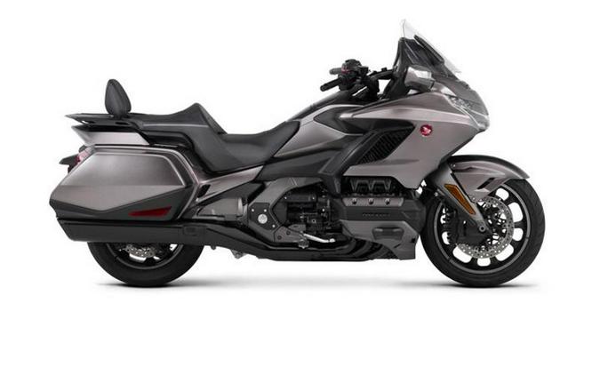 2018 Honda® Gold Wing Matte Majestic Silver