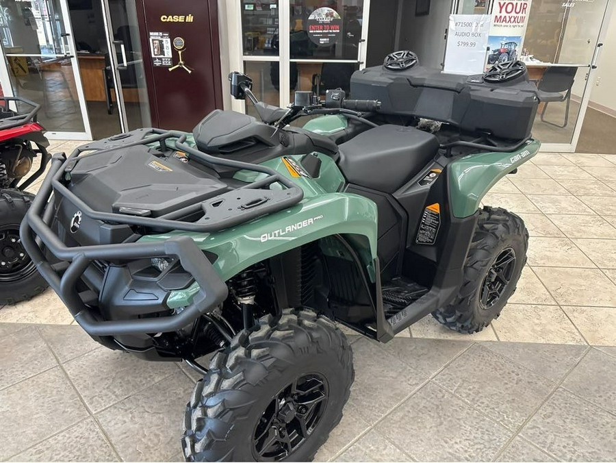 2025 Can-Am OUTLANDER PRO XU HD7 COMPASS GREEN
