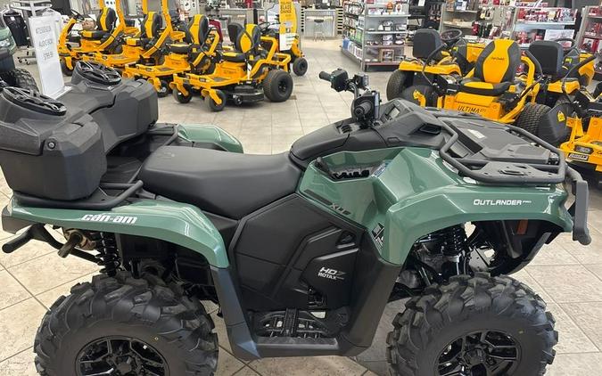 2025 Can-Am OUTLANDER PRO XU HD7 COMPASS GREEN