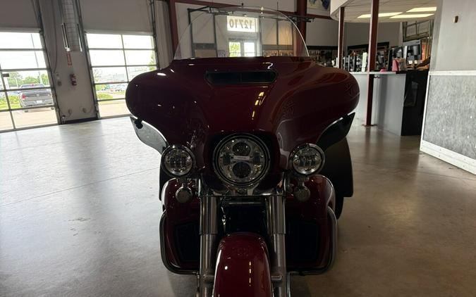 FLHTCUTG 2021 Tri Glide® Ultra