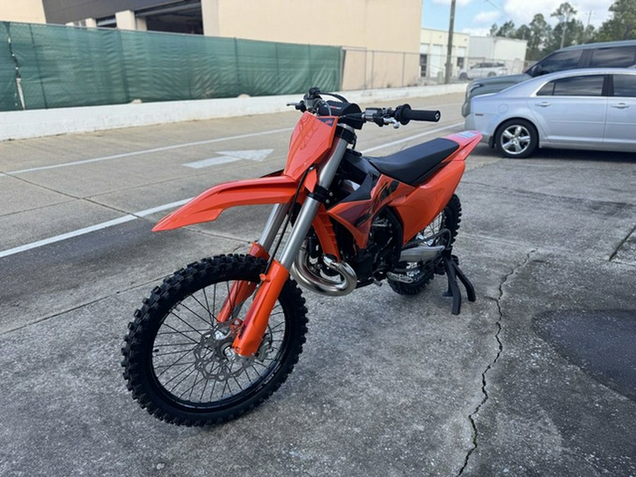 2025 KTM SX 250