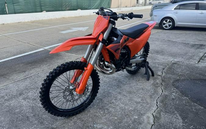 2025 KTM SX 250