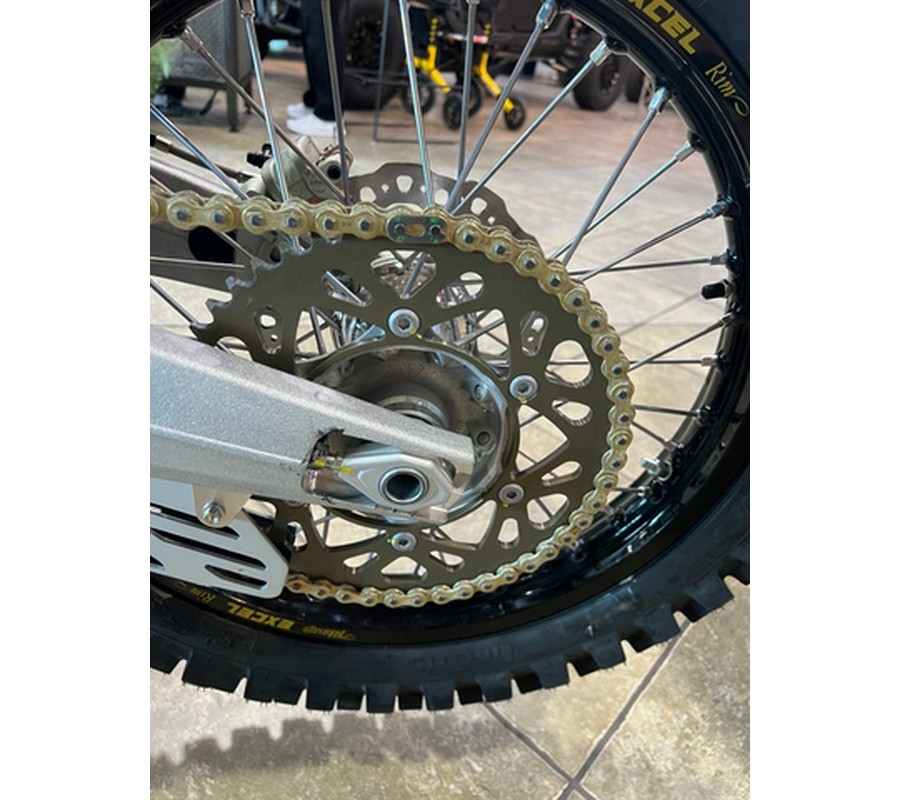 2026 Ducati Desmo450 MX Factory