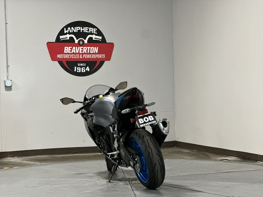 2026 Kawasaki Ninja® ZX™-6R Base