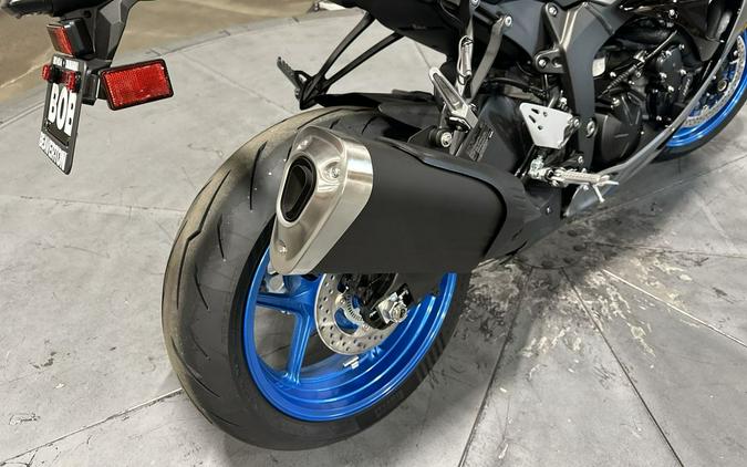 2026 Kawasaki Ninja® ZX™-6R Base