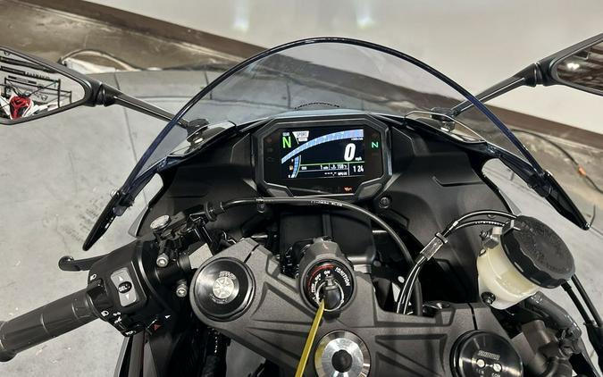 2026 Kawasaki Ninja® ZX™-6R Base