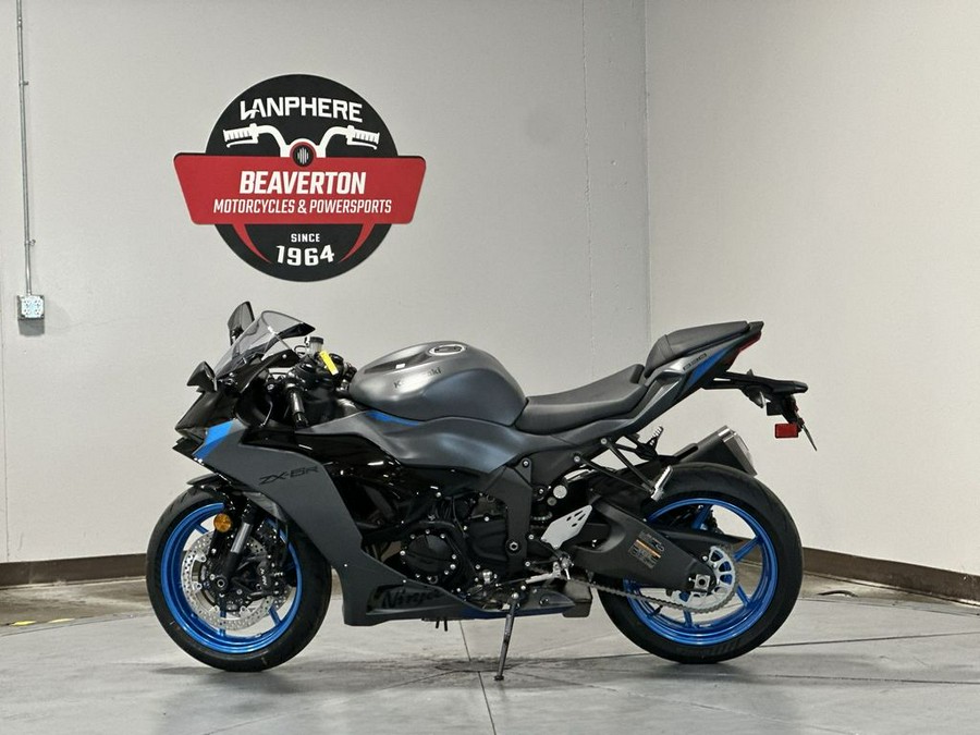2026 Kawasaki Ninja® ZX™-6R Base