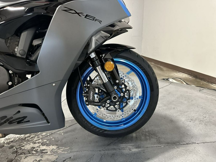 2026 Kawasaki Ninja® ZX™-6R Base
