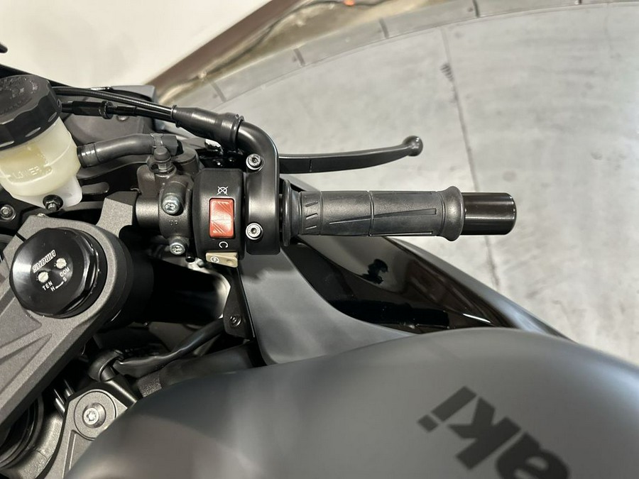 2026 Kawasaki Ninja® ZX™-6R Base