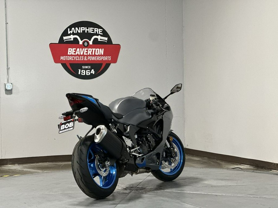 2026 Kawasaki Ninja® ZX™-6R Base