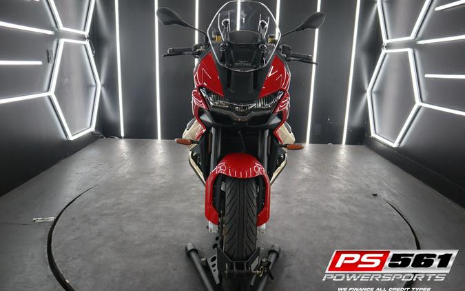 2023 Moto Guzzi V100 Mandello