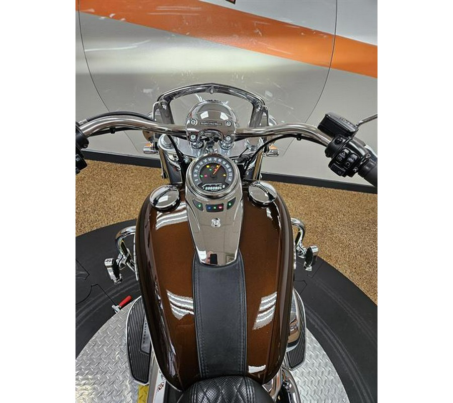 2019 Harley-Davidson Deluxe