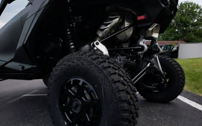 2024 Can-Am Maverick R X Triple Black