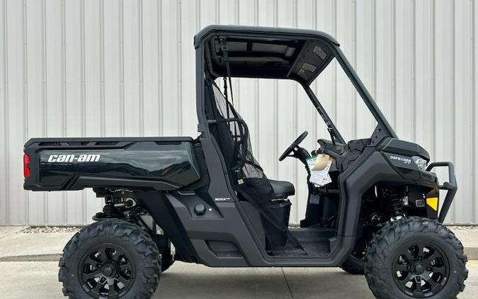 2024 Can-Am Defender XT HD9