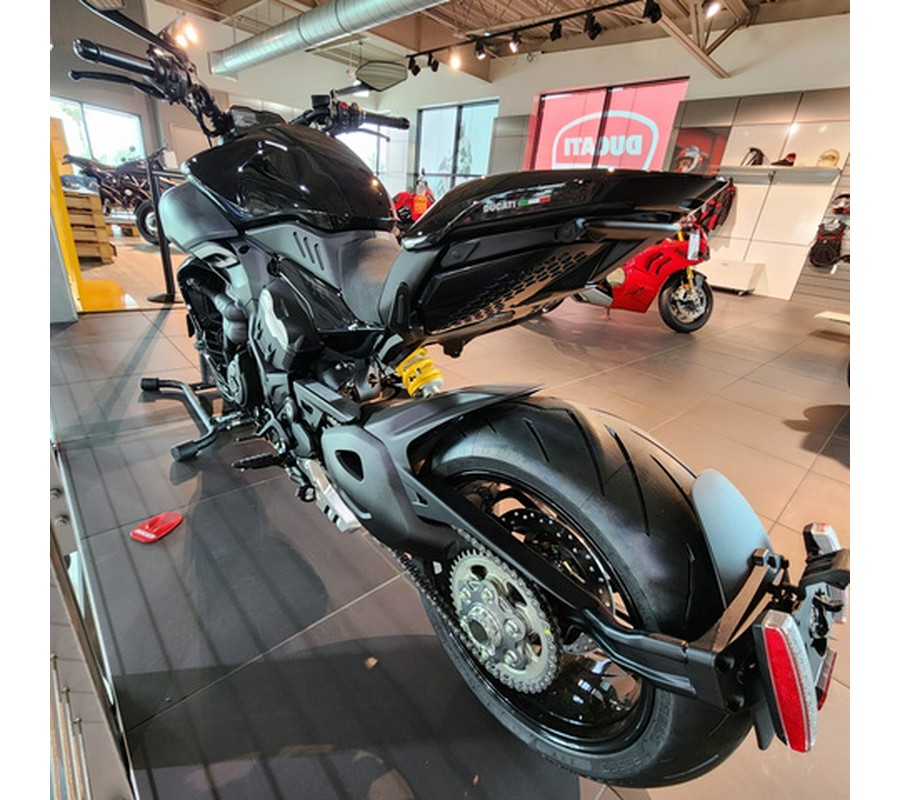 2025 Ducati Diavel V4