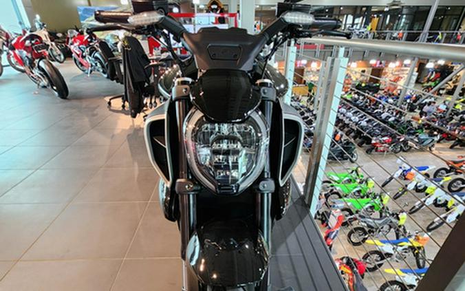 2025 Ducati Diavel V4